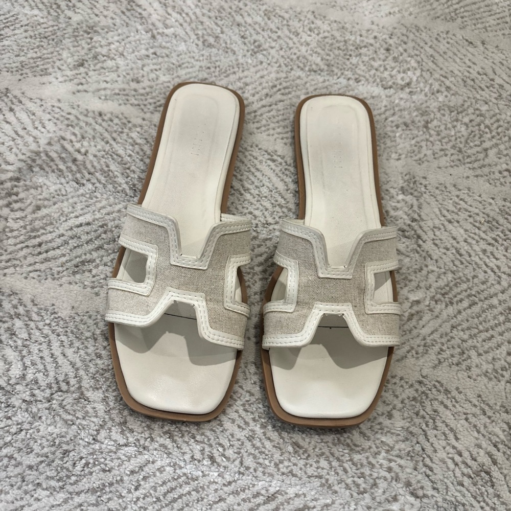 Bellini Cream Slide Loafers